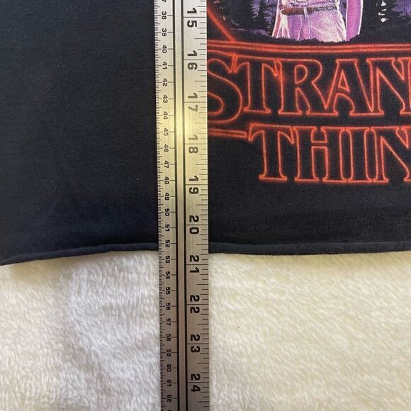 Medium Black Midriff Stranger Things Crop Top T-Shirt - Picture 4 of 9